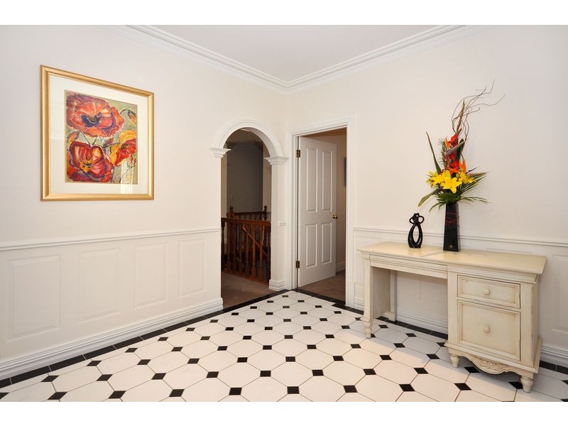 16 Cormorant Avenue, Flagstaff Hill SA 5159