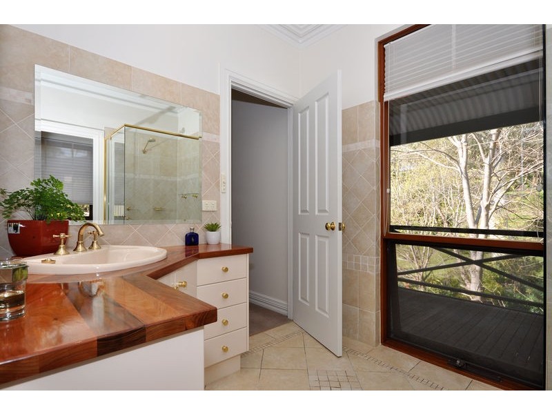 16 Cormorant Avenue, Flagstaff Hill SA 5159