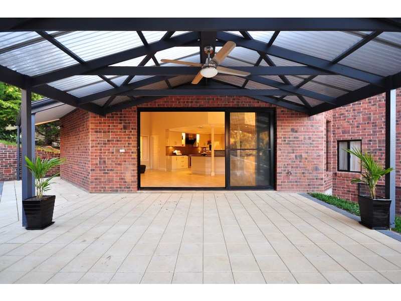 1 Kevin Court, Happy Valley SA 5159