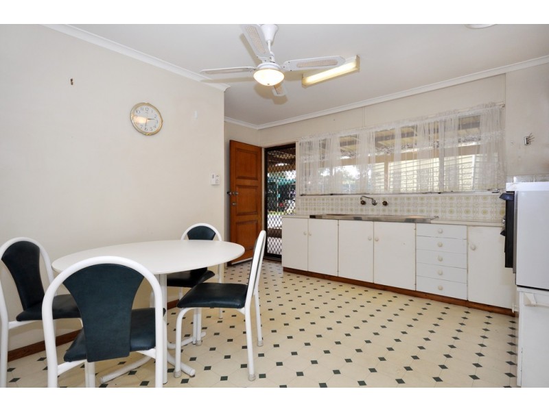 201 Black Road, Flagstaff Hill SA 5159