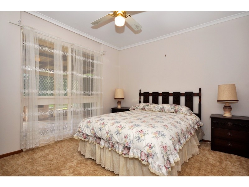 201 Black Road, Flagstaff Hill SA 5159