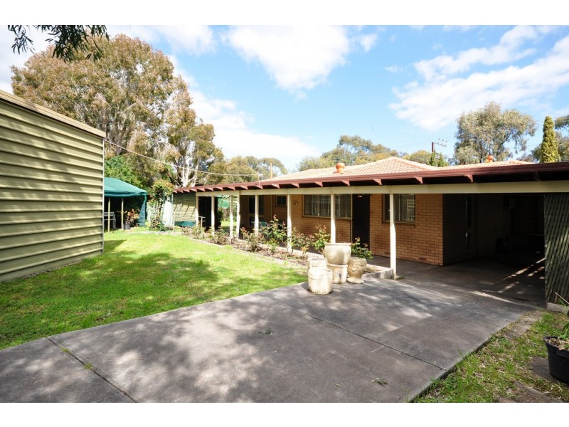 201 Black Road, Flagstaff Hill SA 5159