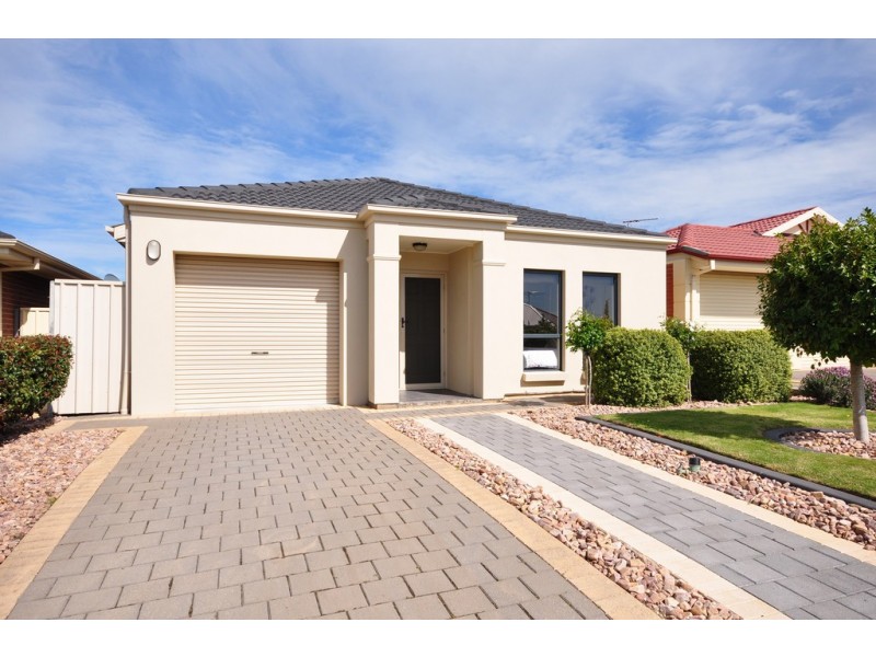 64 Glenthorn Crescent, O’halloran Hill SA 5158