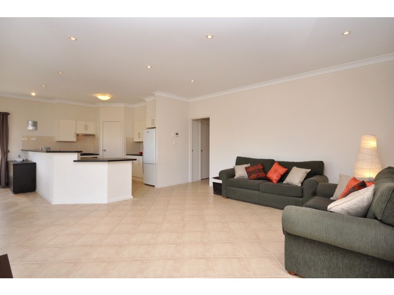 64 Glenthorn Crescent, O’halloran Hill SA 5158