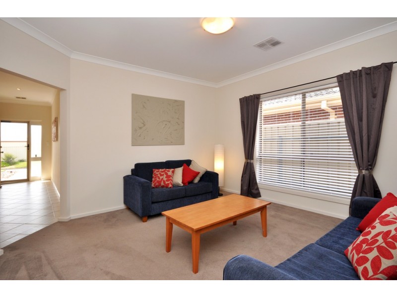 64 Glenthorn Crescent, O’halloran Hill SA 5158