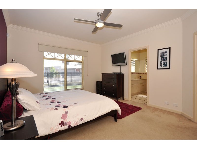 5 Grainger Road, Somerton Park SA 5044