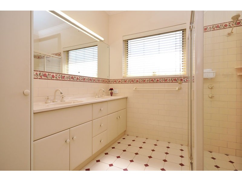 5 Grainger Road, Somerton Park SA 5044