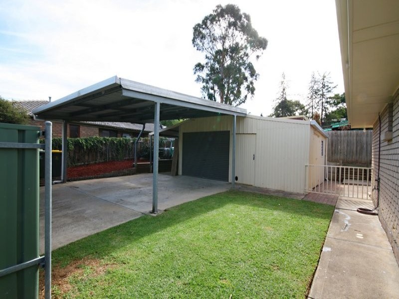 22 Durham Place, Flagstaff Hill SA 5159