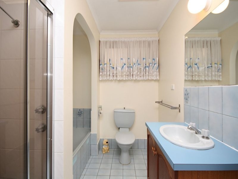 22 Durham Place, Flagstaff Hill SA 5159