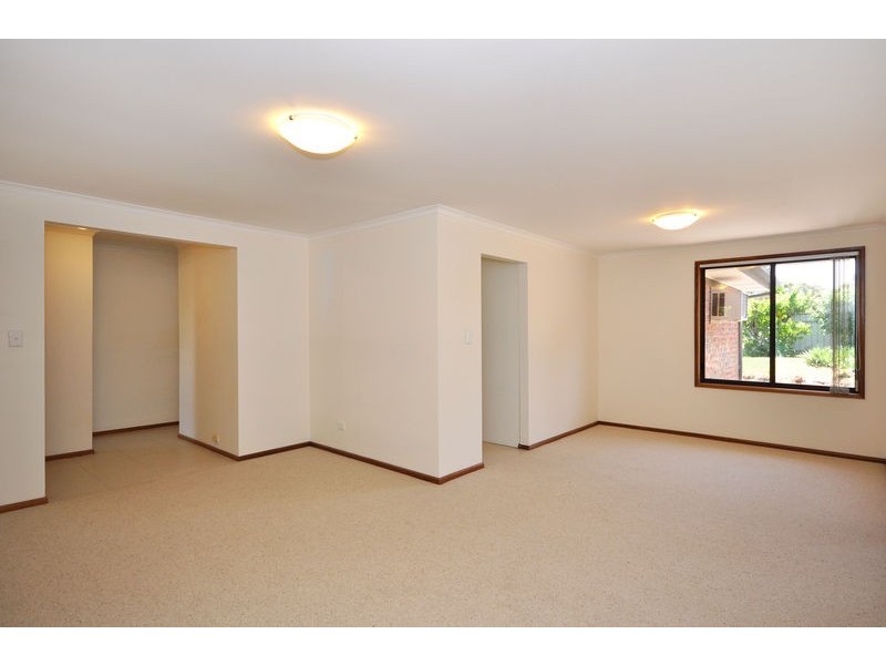 17 Abberton Street, Flagstaff Hill SA 5159