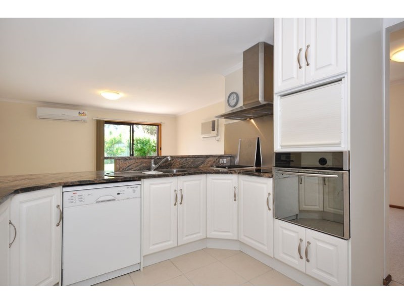 17 Abberton Street, Flagstaff Hill SA 5159