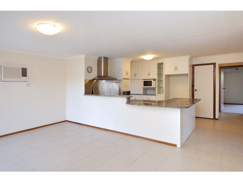 17 Abberton Street, Flagstaff Hill SA 5159