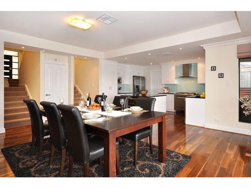 11 Evergreen Parade, Flagstaff Hill SA 5159