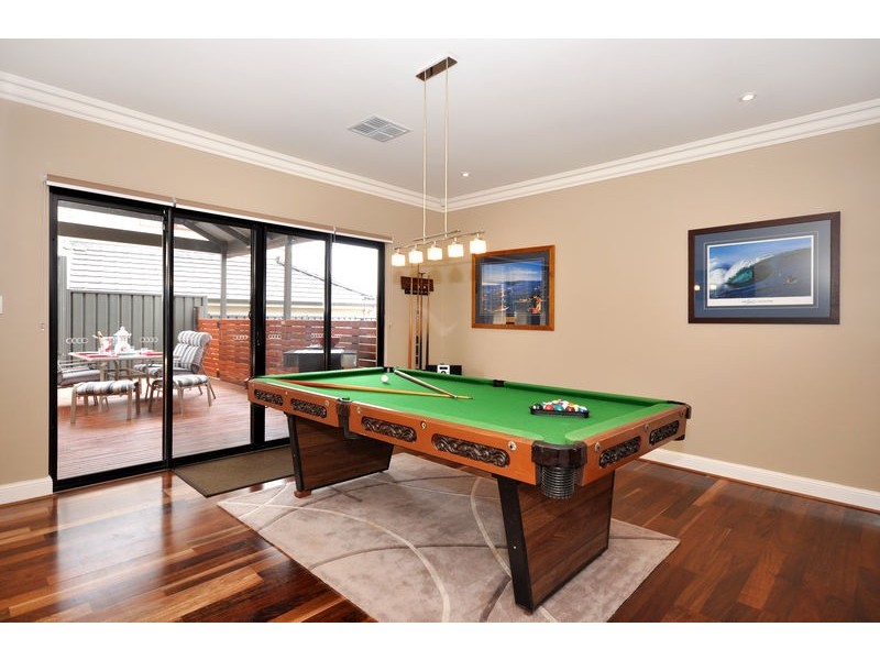 11 Evergreen Parade, Flagstaff Hill SA 5159