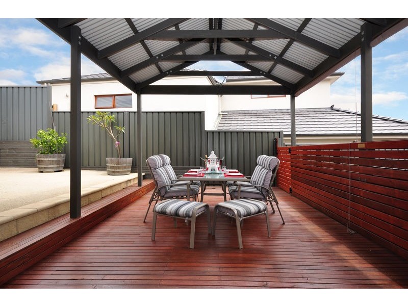 11 Evergreen Parade, Flagstaff Hill SA 5159