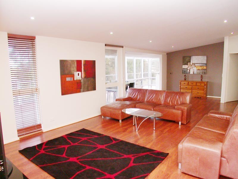 5 Holmes Court, Flagstaff Hill SA 5159