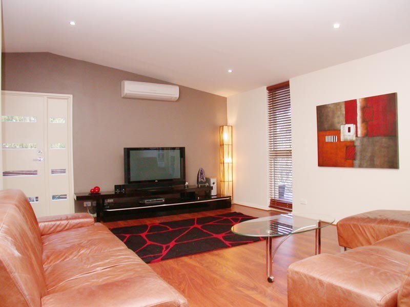 5 Holmes Court, Flagstaff Hill SA 5159