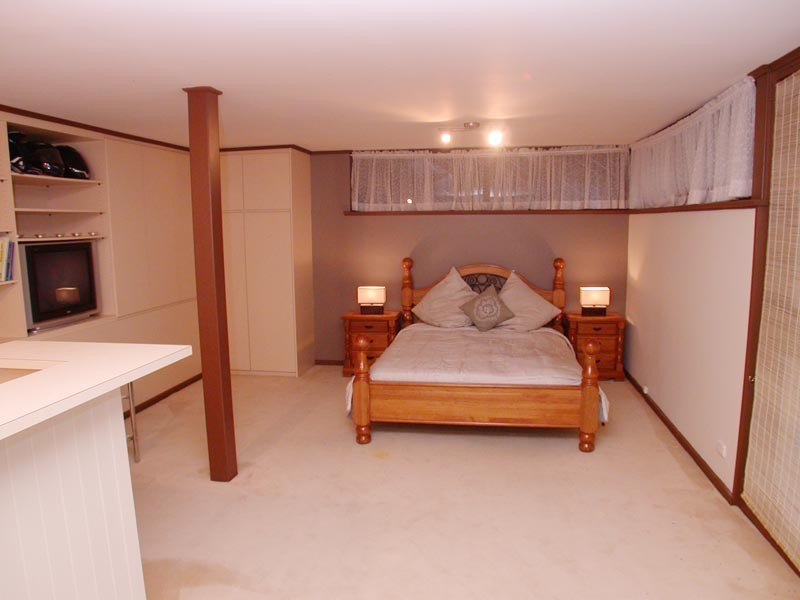 5 Holmes Court, Flagstaff Hill SA 5159