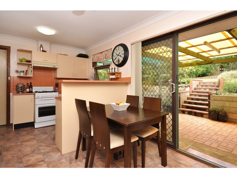 32 Booth Street, Happy Valley SA 5159