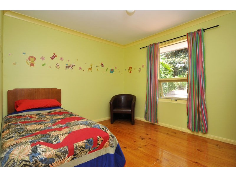 32 Booth Street, Happy Valley SA 5159