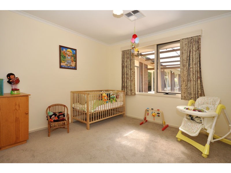 24 Catharina Street, Flagstaff Hill SA 5159