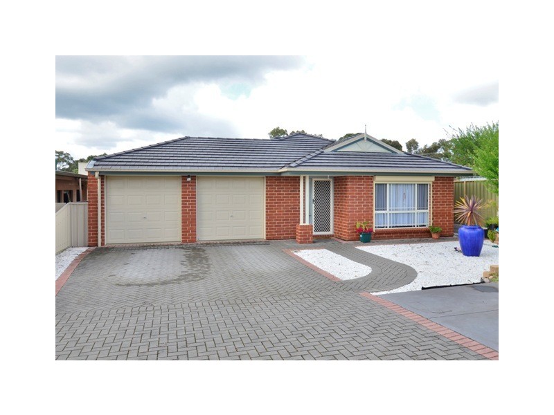 2A Hams Road, Flagstaff Hill SA 5159