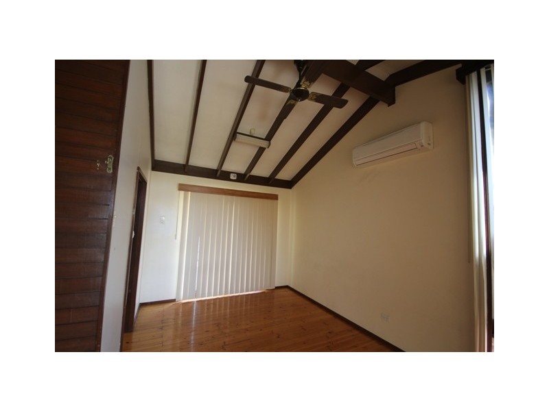 28 SEACOMBE ROAD, Darlington SA 5047