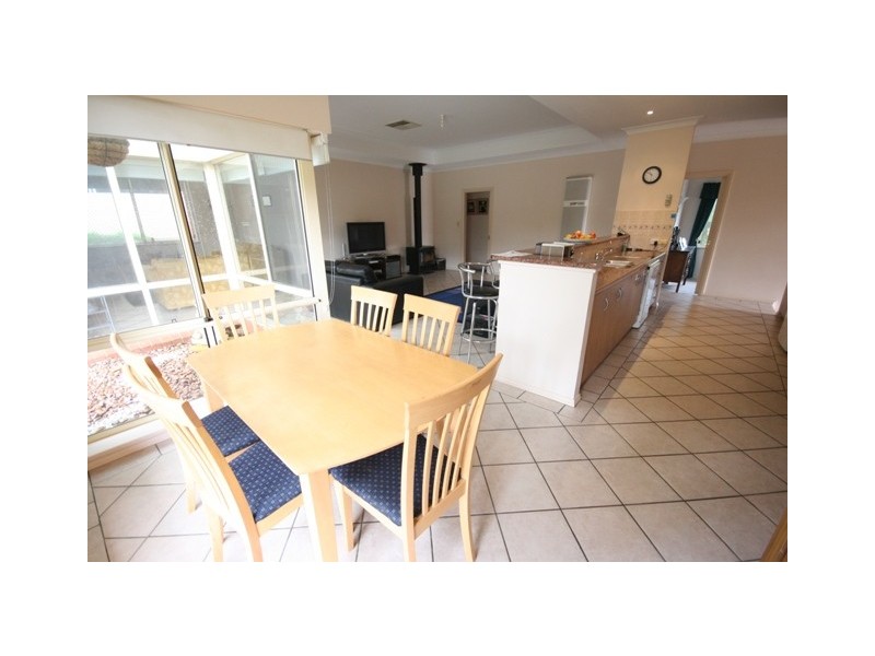 76 GLENDALE AVENUE, Flagstaff Hill SA 5159