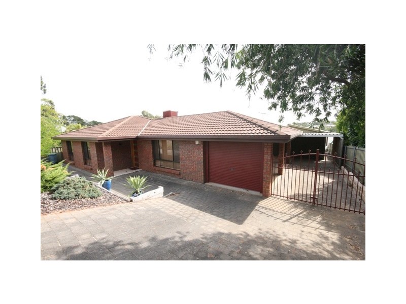 73 Monaco Circuit, Aberfoyle Park SA 5159