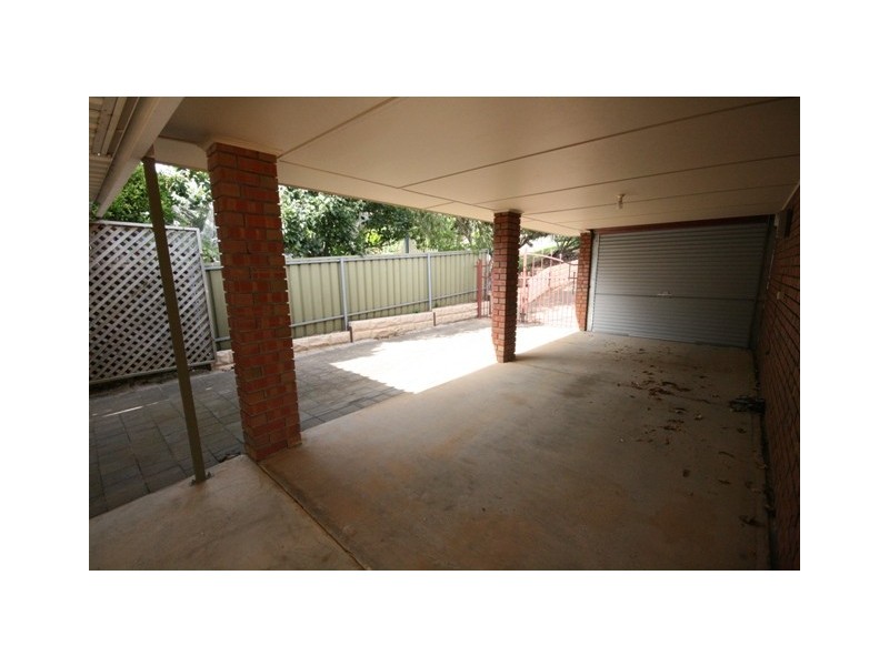 73 Monaco Circuit, Aberfoyle Park SA 5159