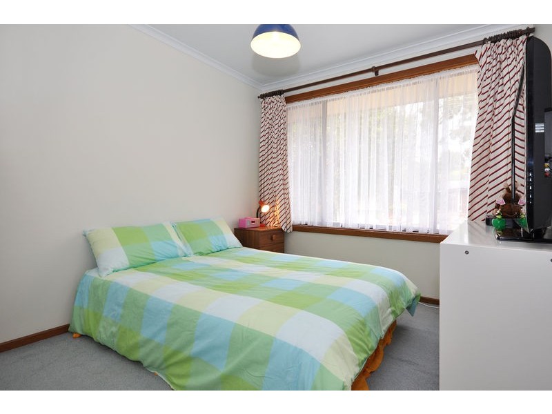 2 KATHERINE COURT, Flagstaff Hill SA 5159