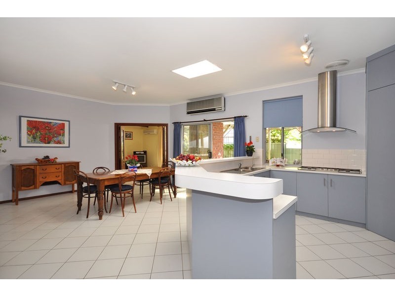 6 PRITCHARD COURT, Flagstaff Hill SA 5159