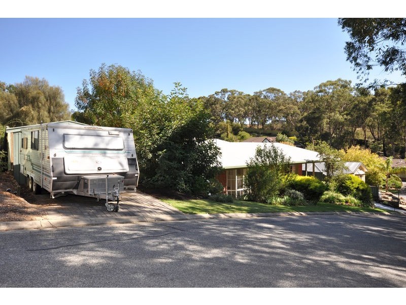 6 PRITCHARD COURT, Flagstaff Hill SA 5159