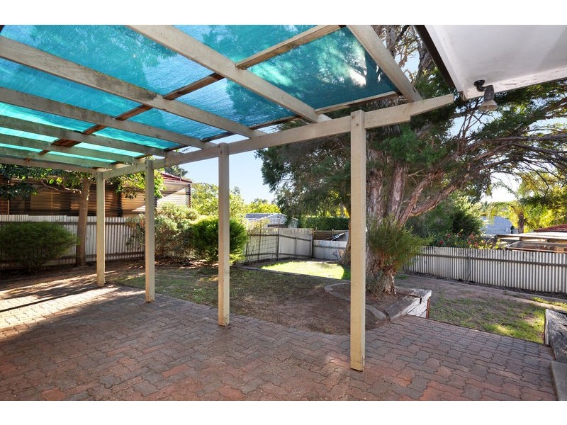 6 Garnet Crescent, Flagstaff Hill SA 5159