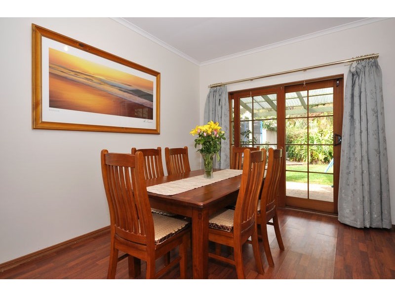 2 Marienberg Rise, Aberfoyle Park SA 5159