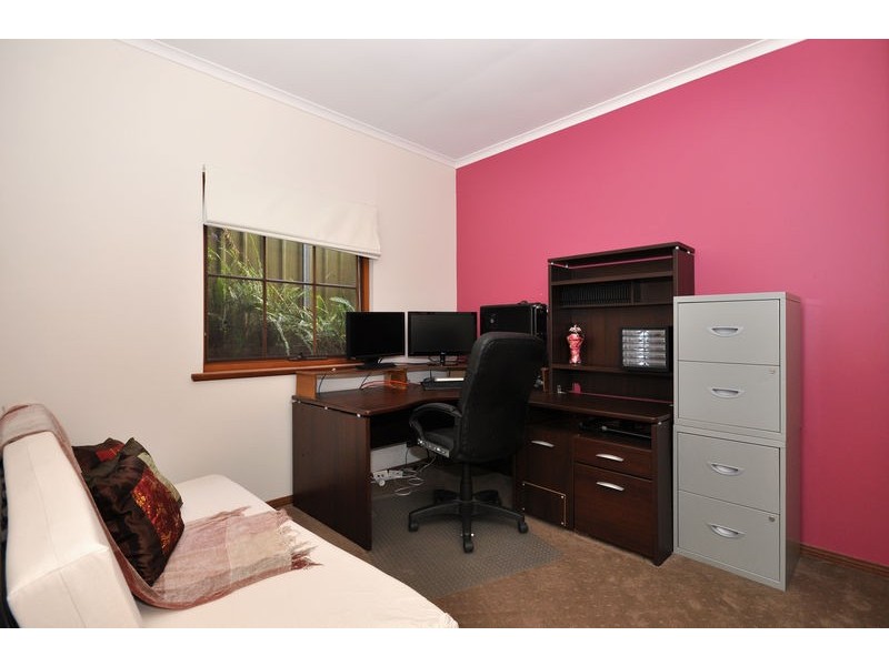 2 Marienberg Rise, Aberfoyle Park SA 5159