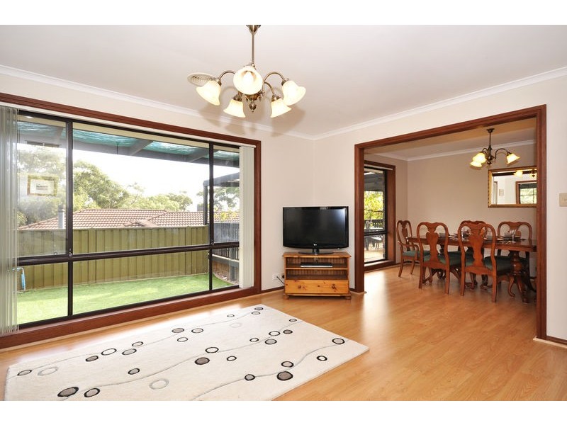 31 Outlook Drive, Aberfoyle Park SA 5159