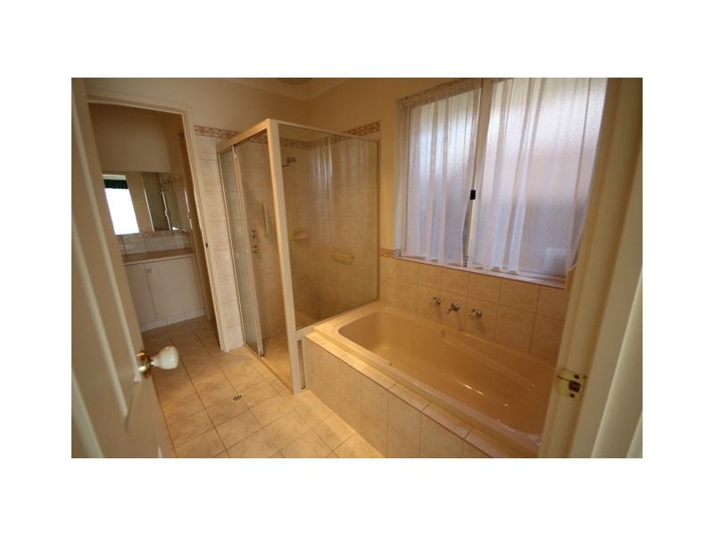 18 Springpark Circuit, Aberfoyle Park SA 5159