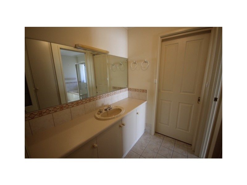 18 Springpark Circuit, Aberfoyle Park SA 5159