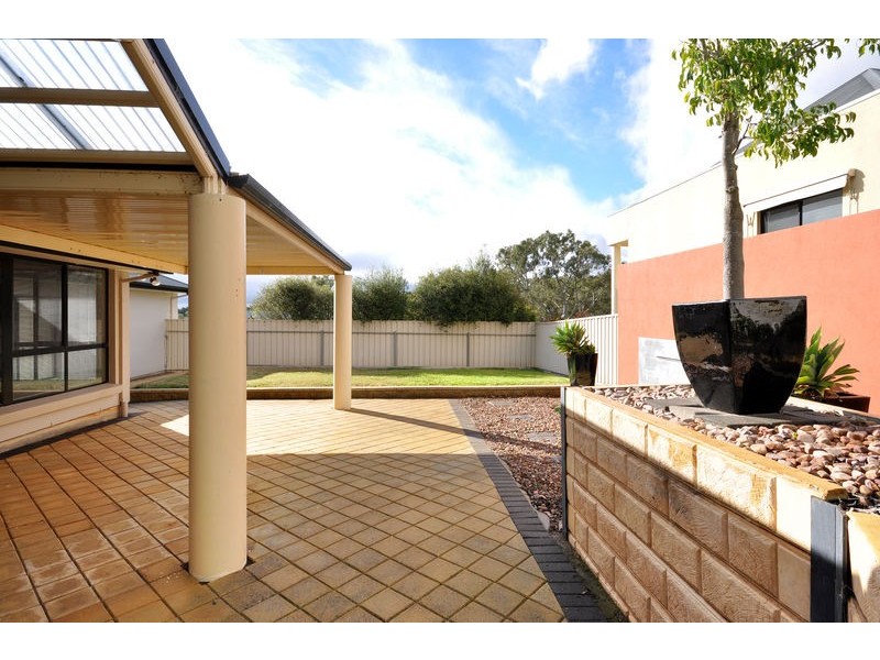 13 Coast View Court, Chandlers Hill SA 5159