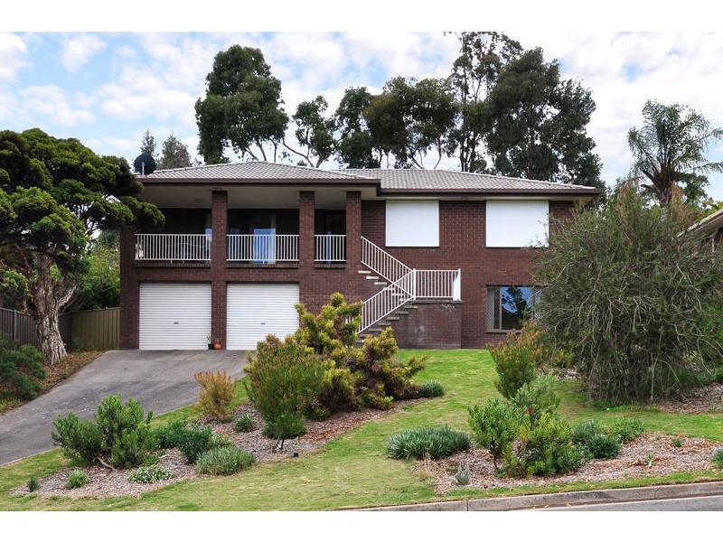 29 Hui Hui Drive, Happy Valley SA 5159