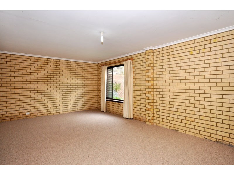 29 Hui Hui Drive, Happy Valley SA 5159