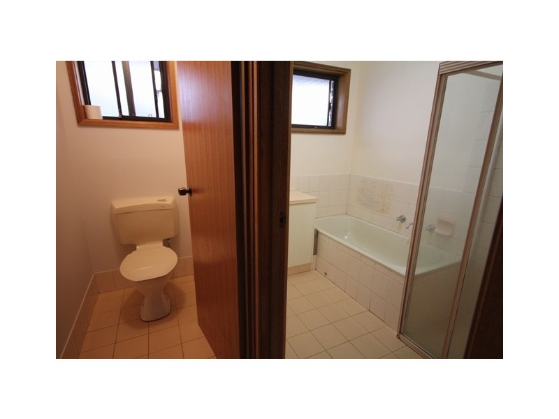 10 Abberton Street, Flagstaff Hill SA 5159