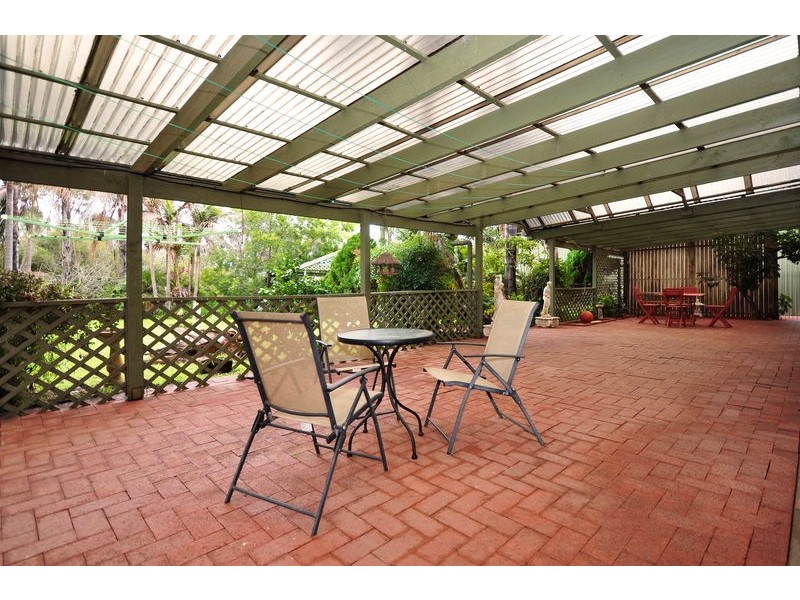 16 Blinkbrae Avenue, Happy Valley SA 5159