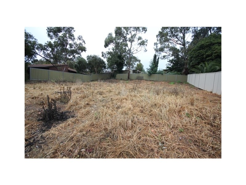 30 Courageous Avenue, Happy Valley SA 5159