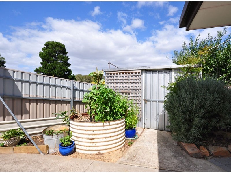 1A Simon Court, Aberfoyle Park SA 5159