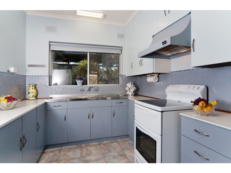 22 Offler Avenue, Bellevue Heights SA 5050