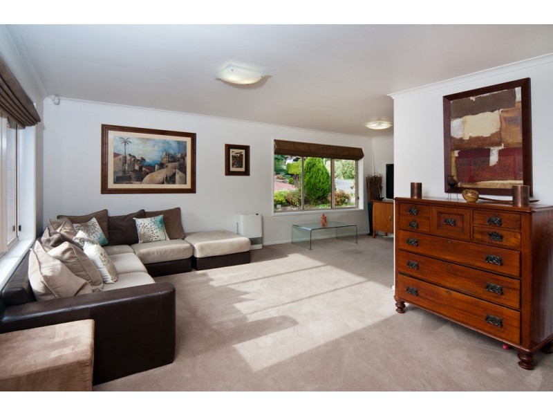 72 The Oaks Parade, Aberfoyle Park SA 5159