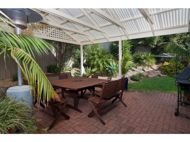 72 The Oaks Parade, Aberfoyle Park SA 5159
