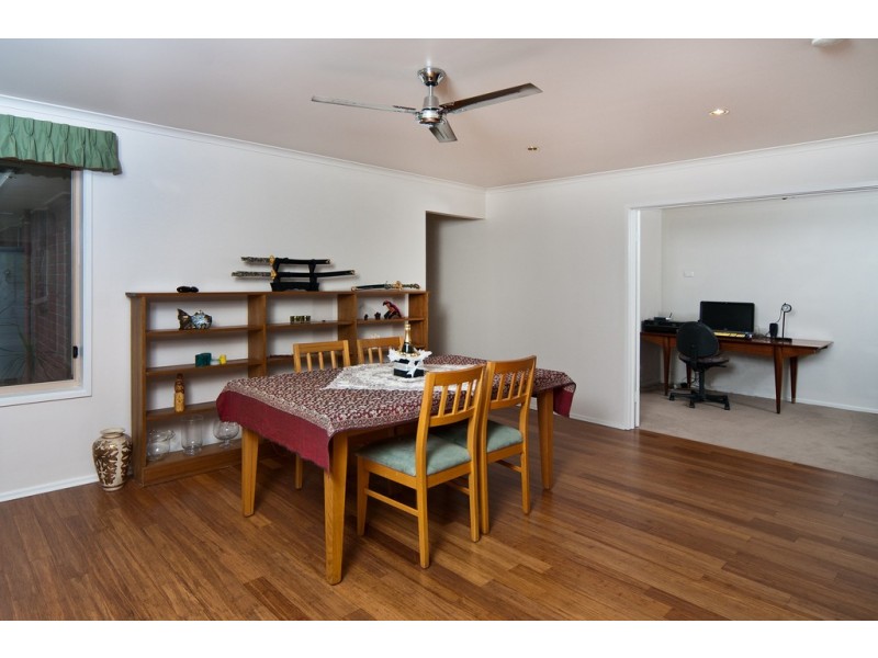 72 The Oaks Parade, Aberfoyle Park SA 5159